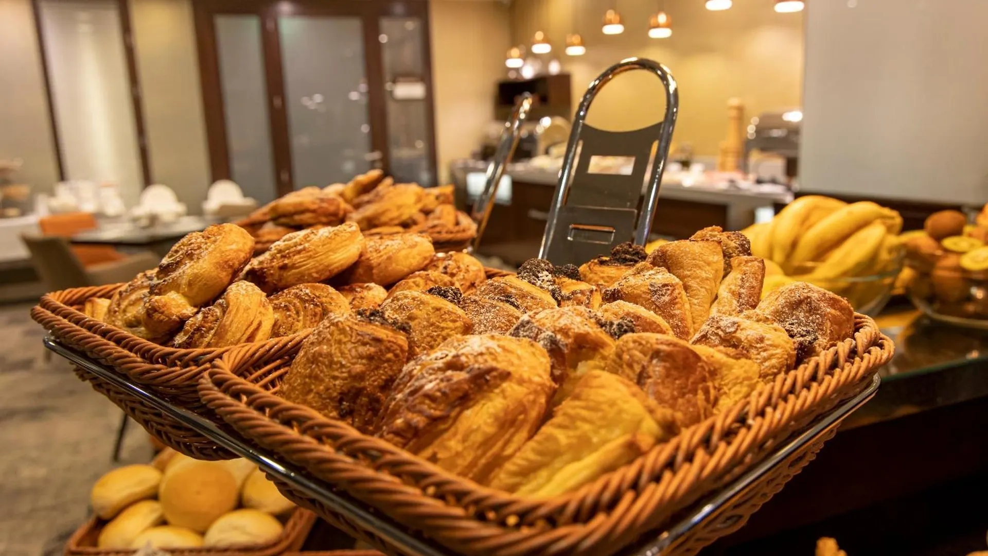 Lion'S Garden Hotel Budapest Hungary