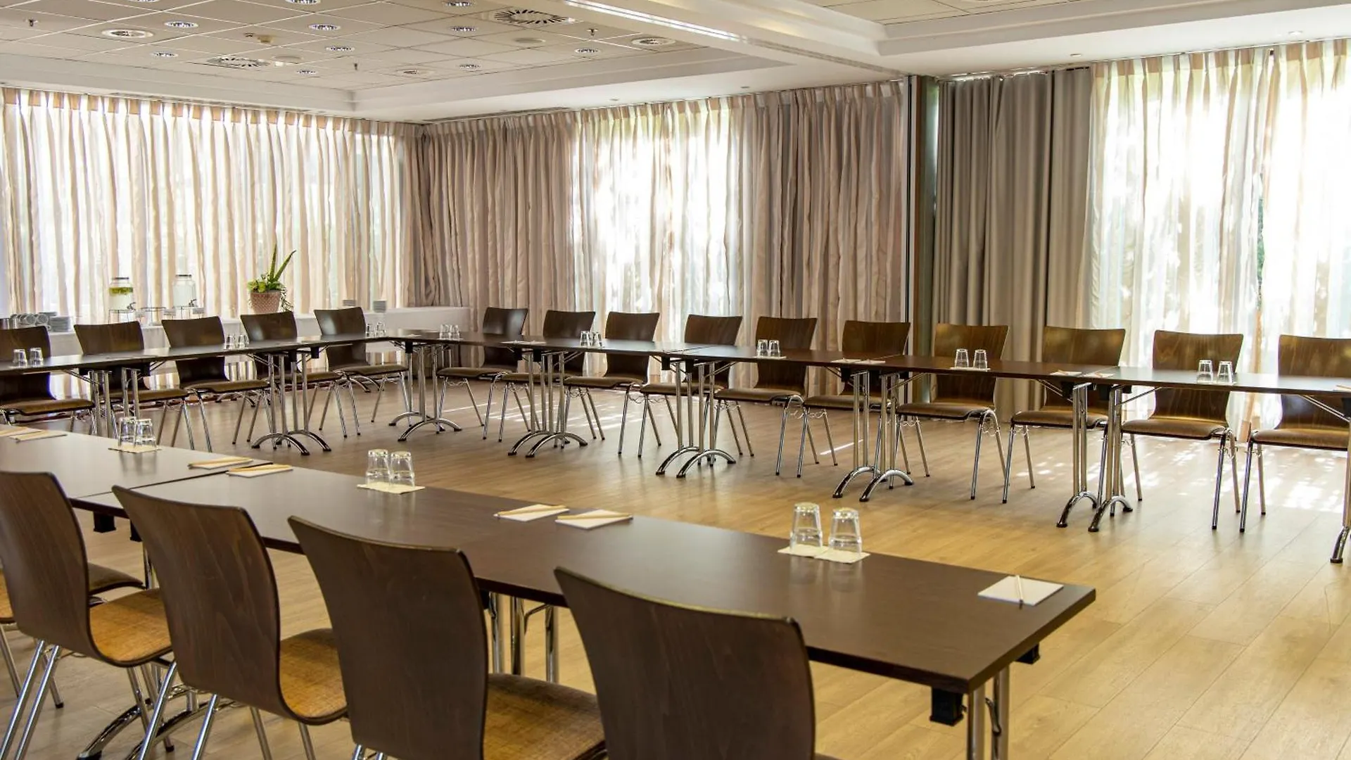 Lion'S Garden Hotel Budapest