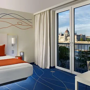Park Plaza 호텔