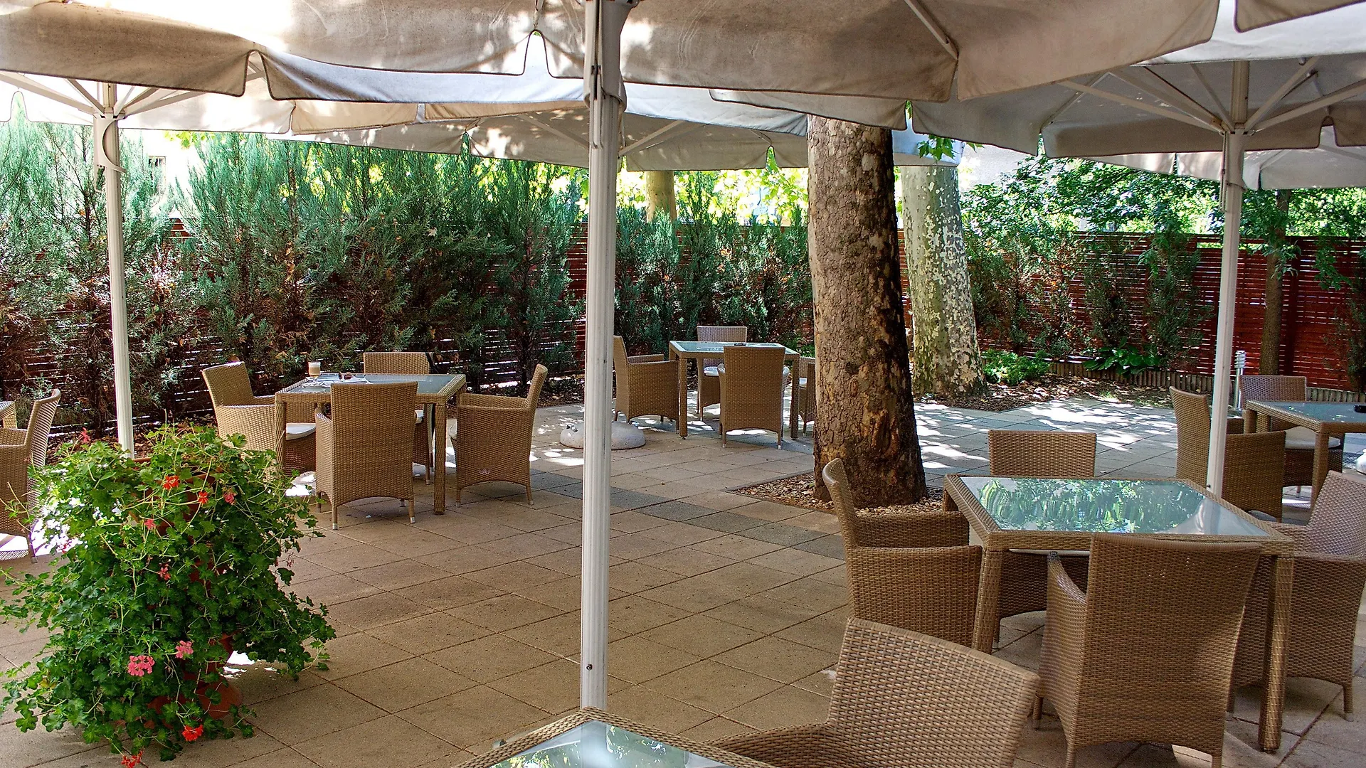Lion'S Garden Hotel Budapest