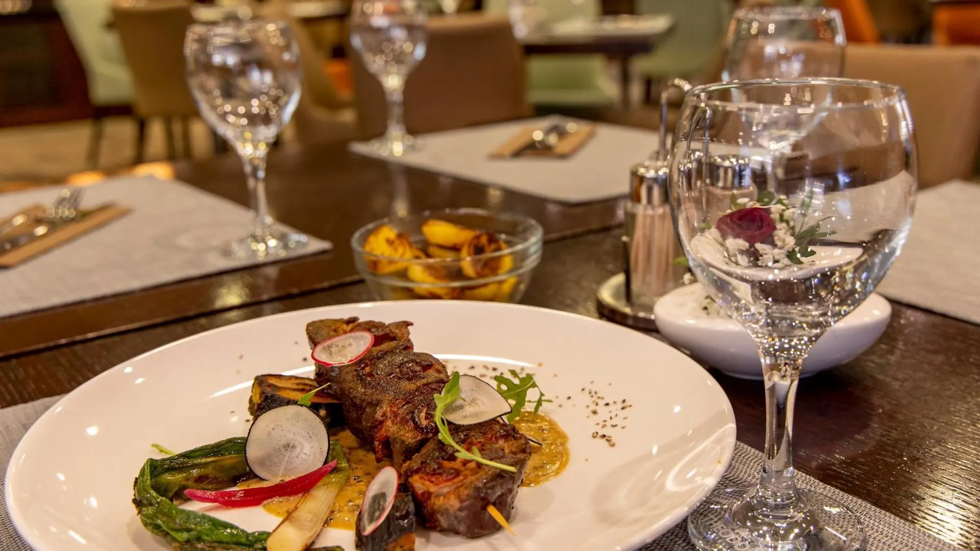 Lion'S Garden Hotel Budapest 4*,